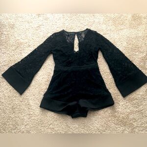 L’ATISTE Black lace romper with deep keyhole opening in back